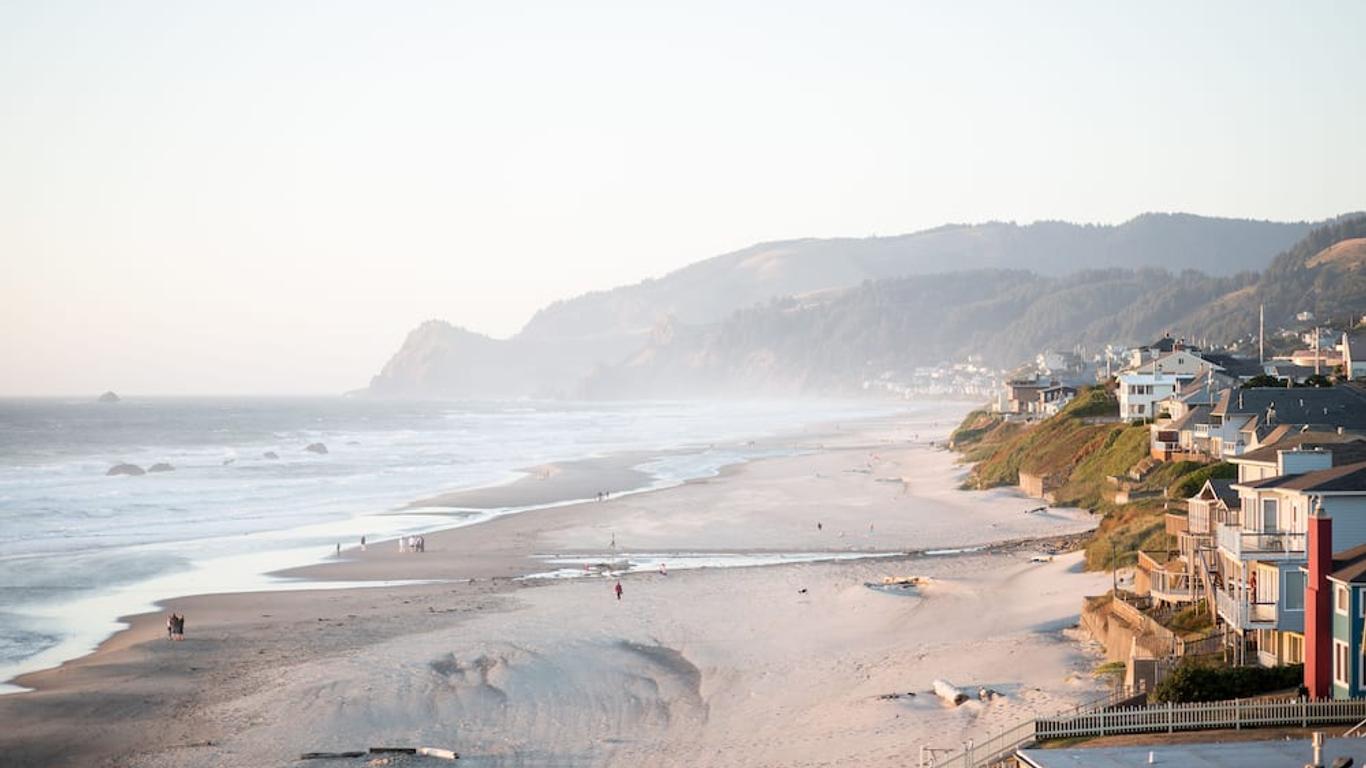 Surftides Lincoln City