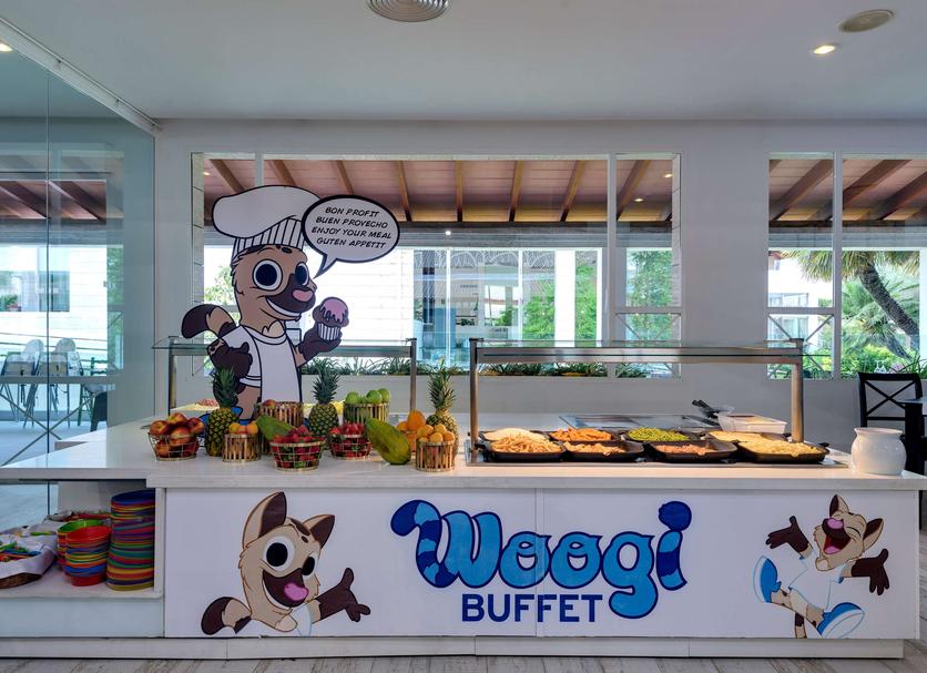 Buffet Photo