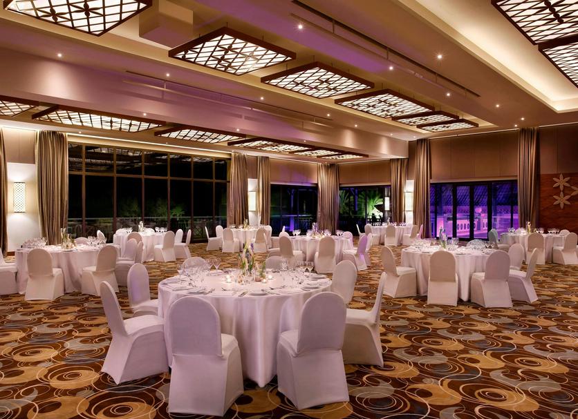 Banquet hall Photo