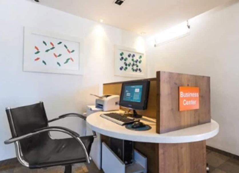 Business centre Photo
