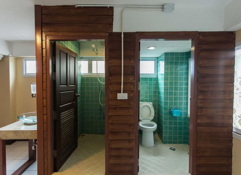 Bathroom Photo