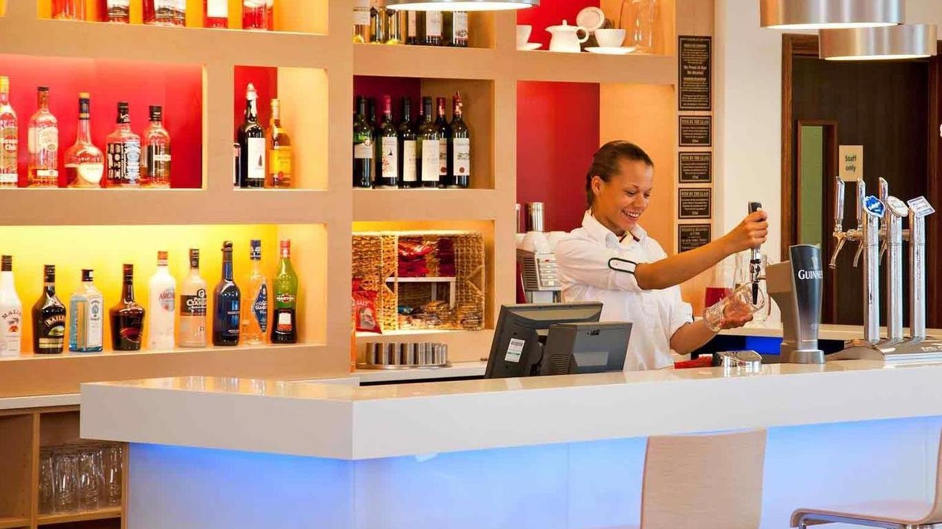ibis Gloucester