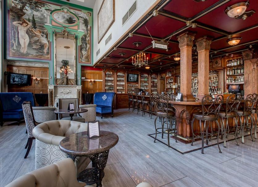 Bar Photo