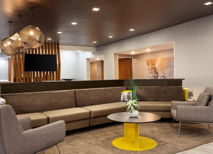 Lounge Photo