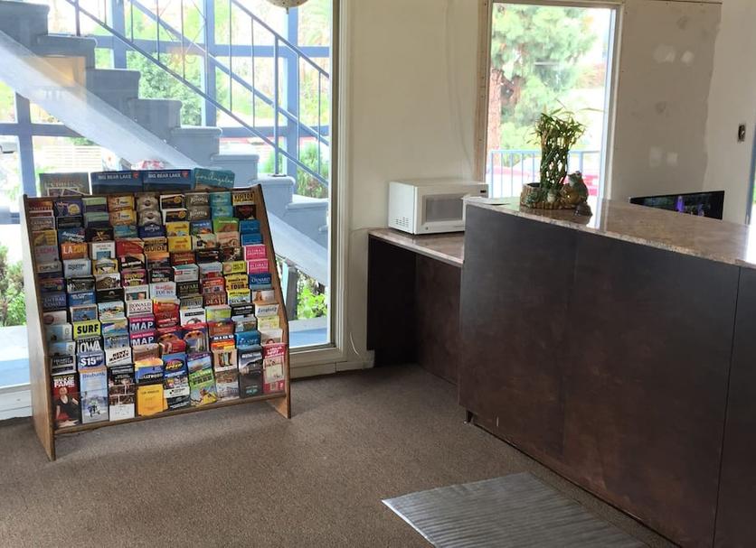 Front desk Photo