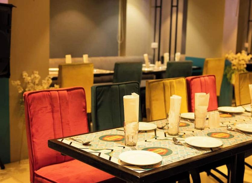 Restaurant Photo