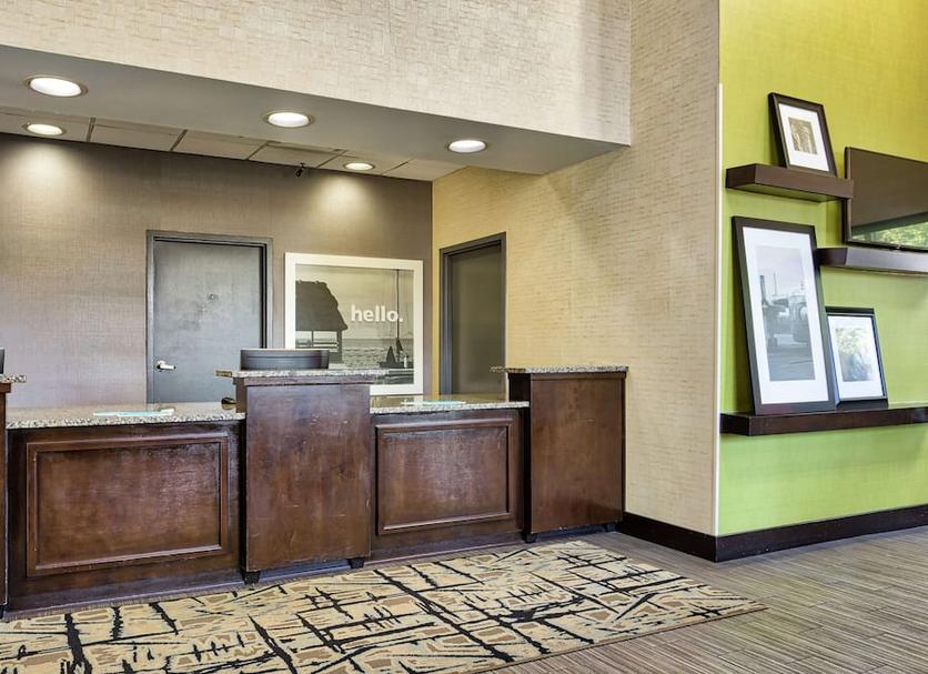 Front desk Photo