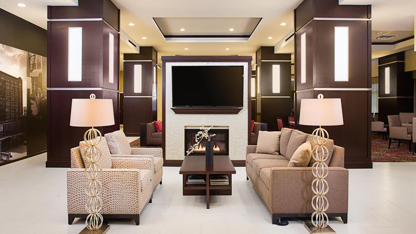Homewood Suites by Hilton Dallas Downtown