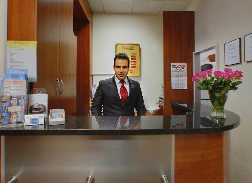 Front desk Photo