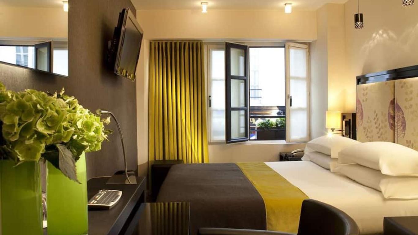 Hotel Caron