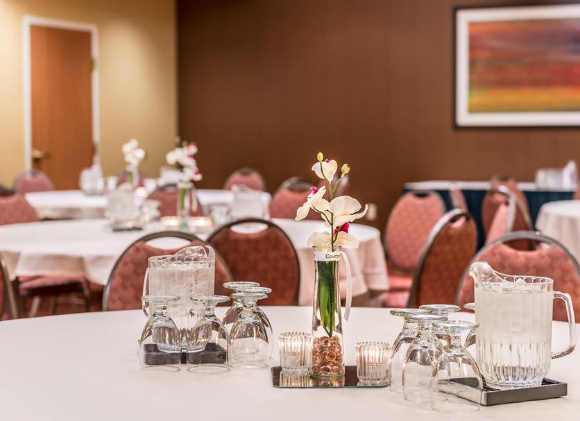 Banquet hall Photo