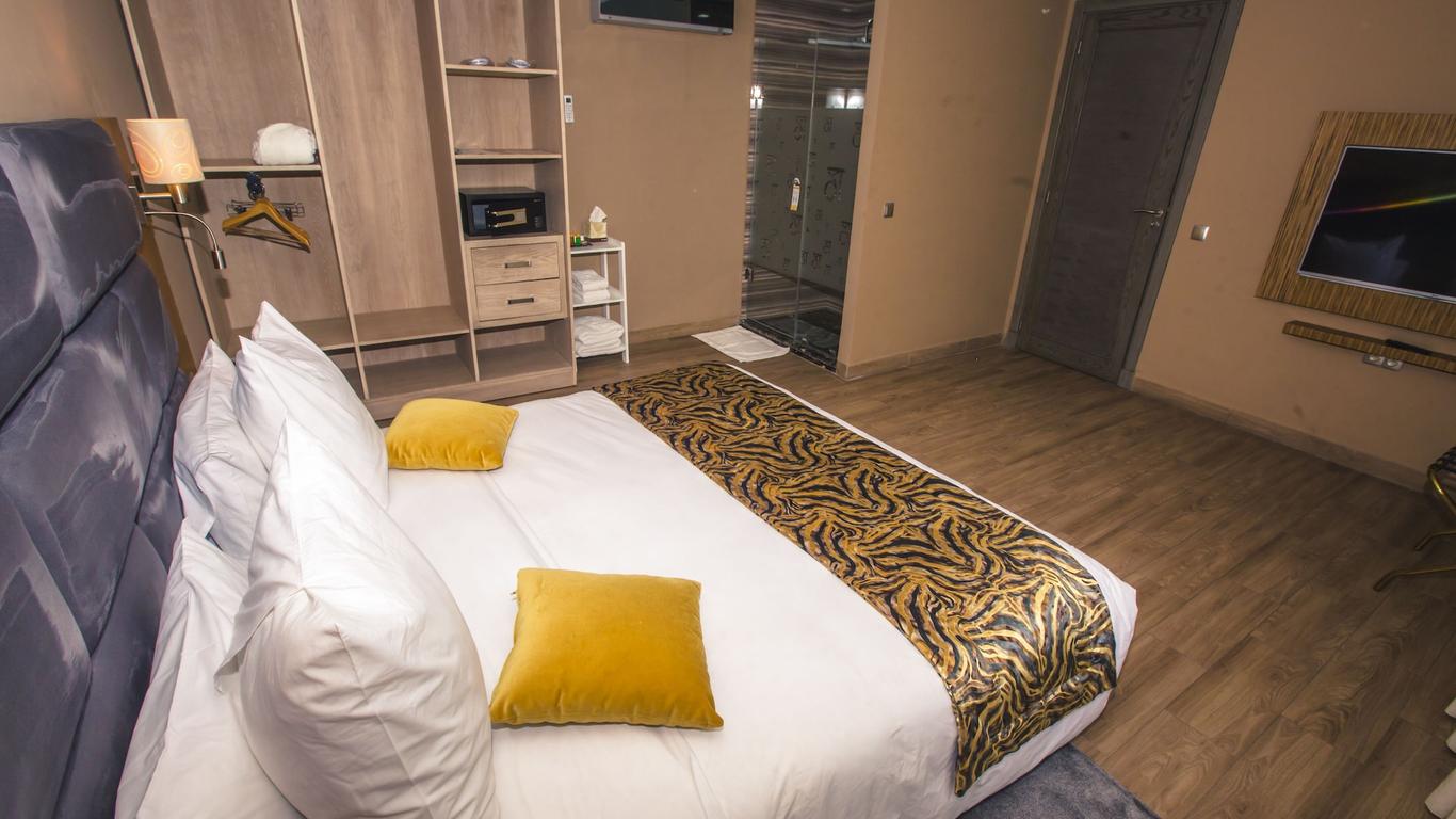 Down Town Hotel By Business & Leisure Hotels