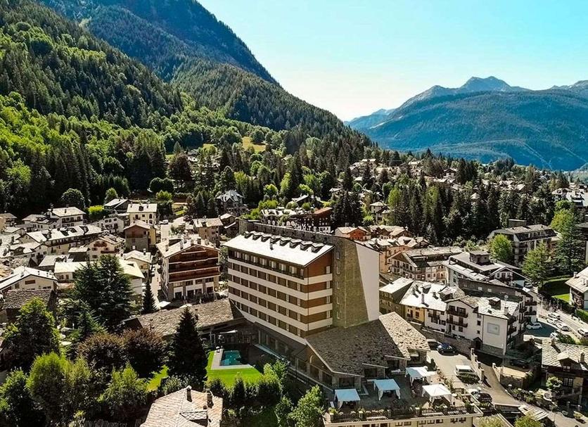 Outdoor view Photo
