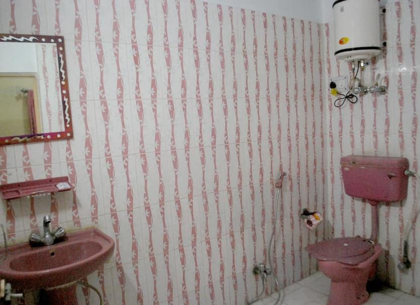 Bathroom Photo