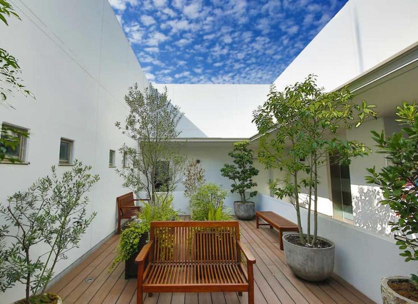 Balcony Photo