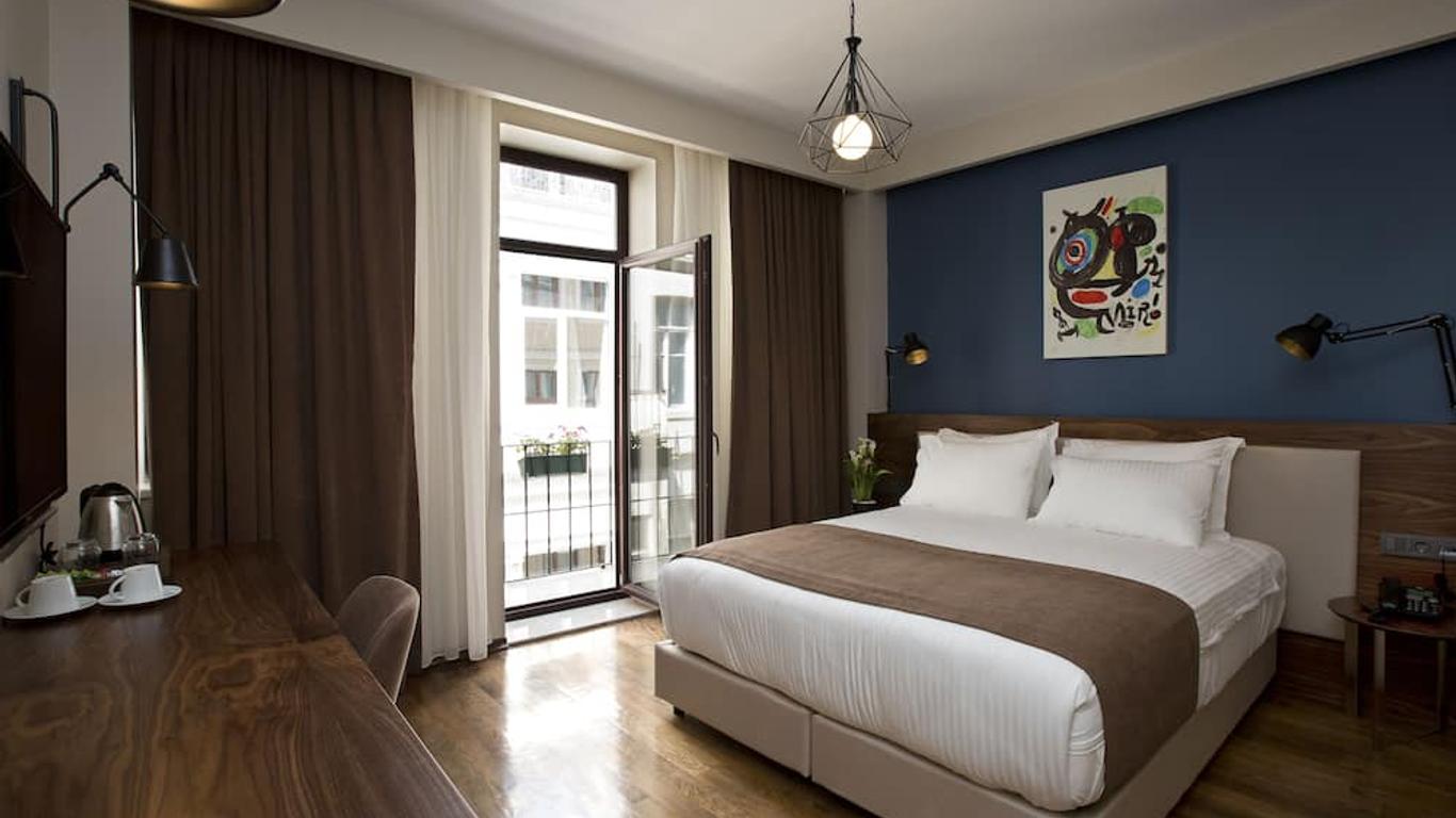 Snog Rooms & Suites