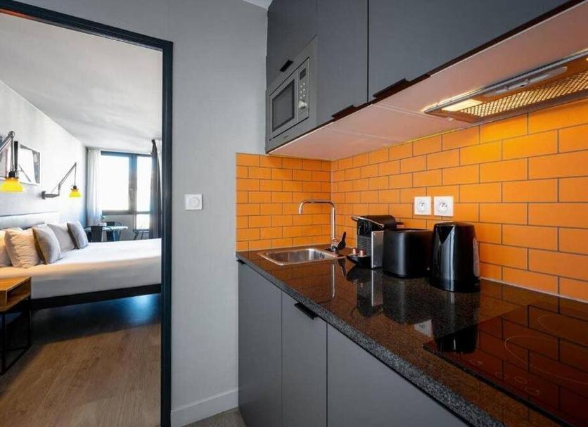 Kitchen Photo