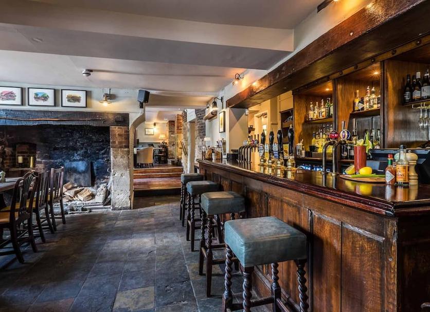 Bar Photo