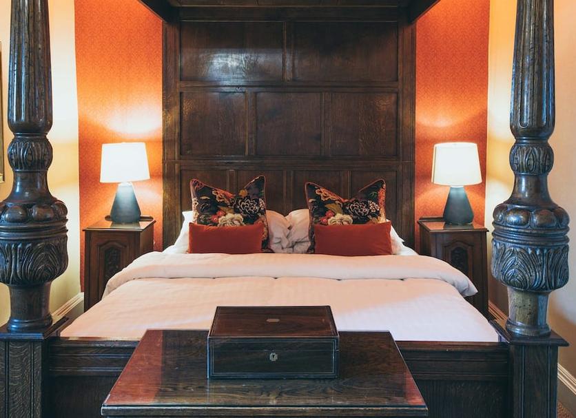 Bedroom Photo
