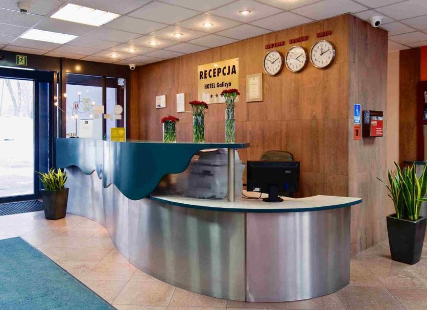 Front desk Photo
