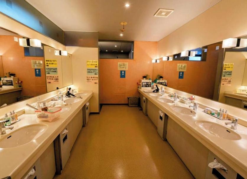 Bathroom Photo
