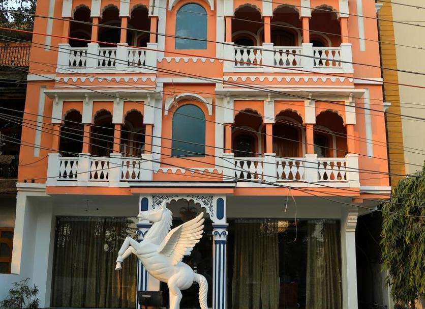 Building Photo