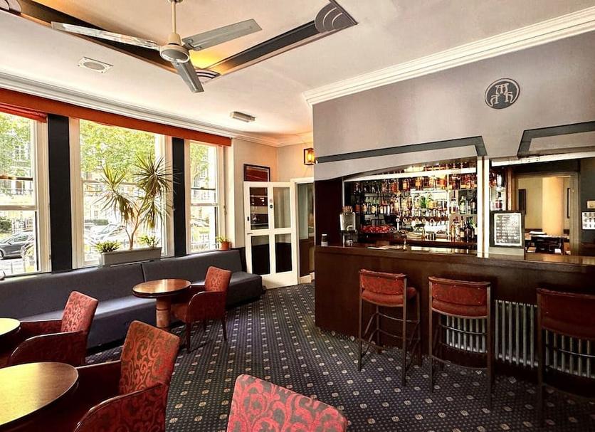 Bar Photo