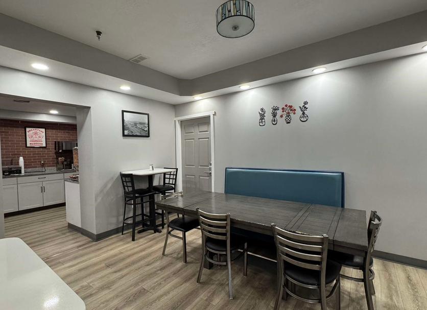 Dining room Photo