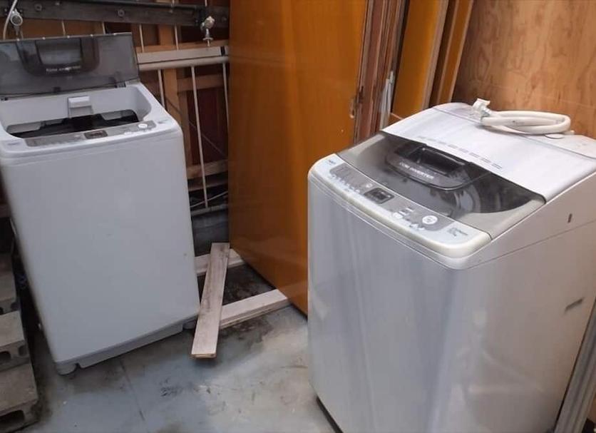 Laundry facility Photo