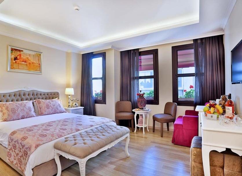 Bedroom Photo