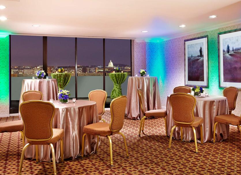 Banquet hall Photo