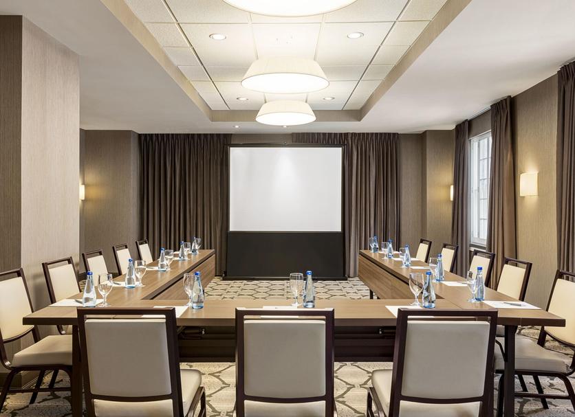 Conference room Photo
