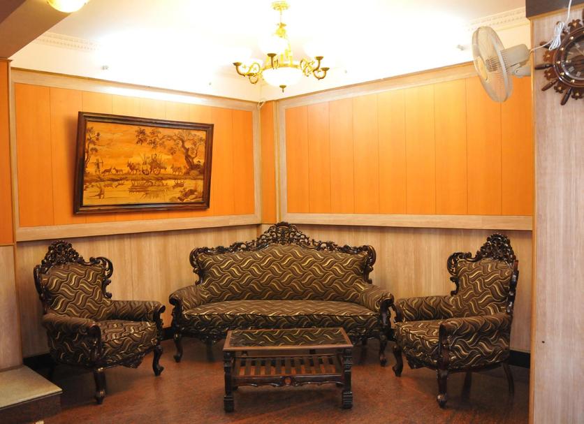 Lounge Photo