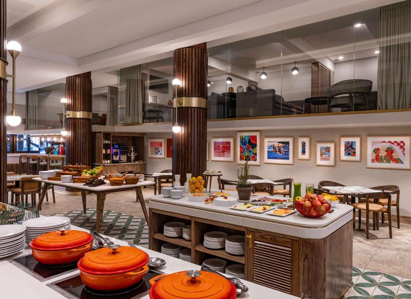 Buffet Photo