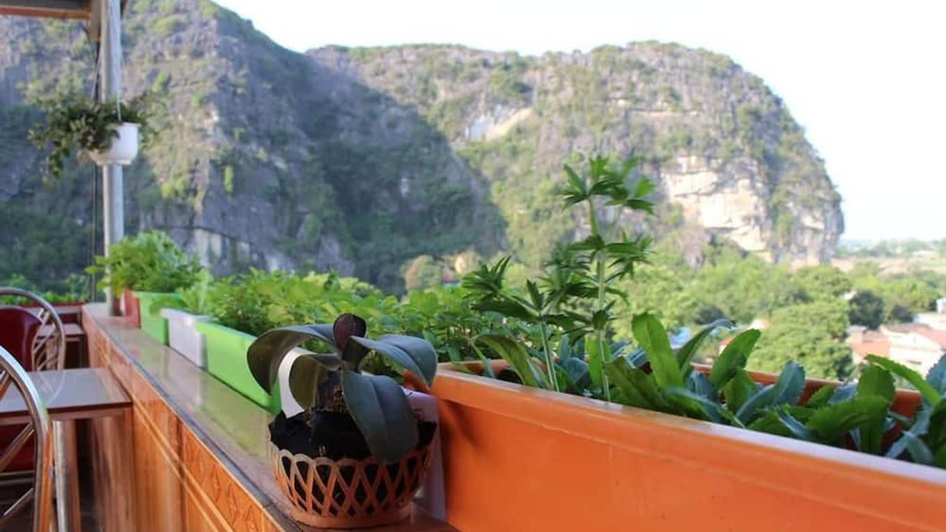 Sierra Homestay
