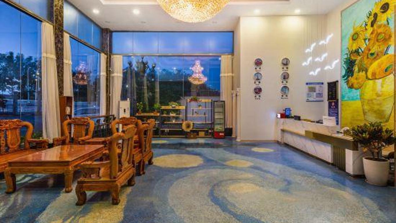 Tuke China Light Hotel (Capital Airport Branch)