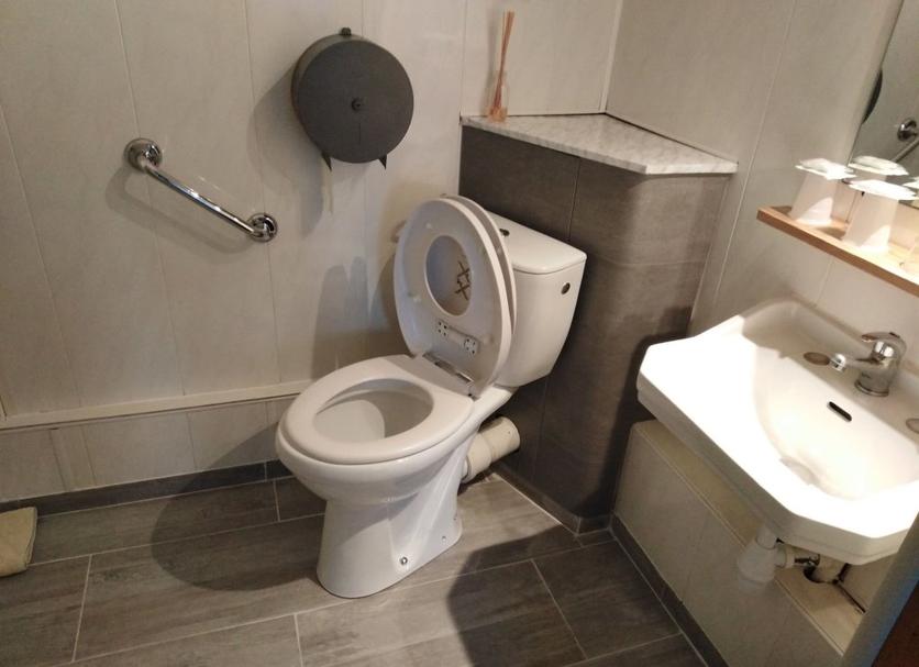 Bathroom Photo