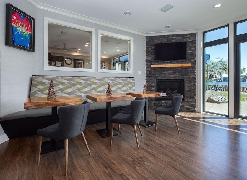 Dining room Photo