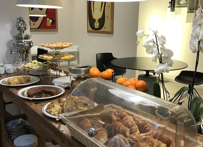 Buffet Photo