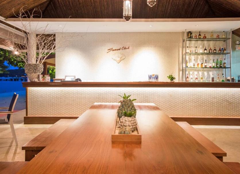 Bar Photo