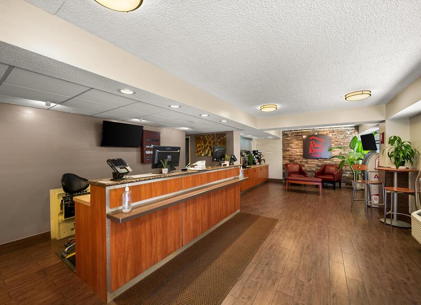 Front desk Photo