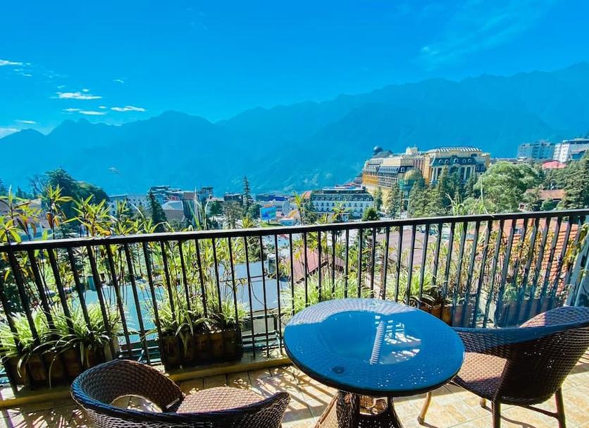 Balcony Photo