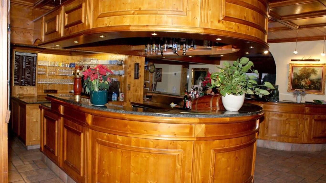 Hotel Restaurant Balveurche