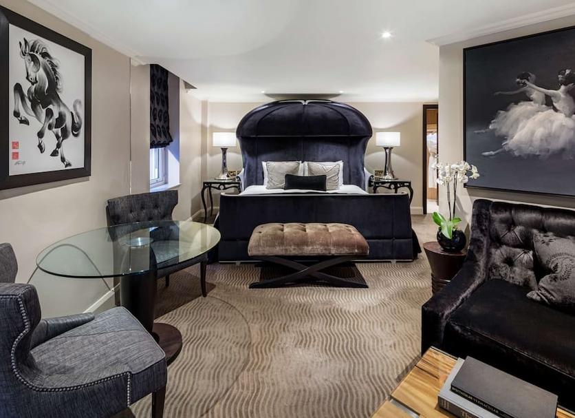 Bedroom Photo
