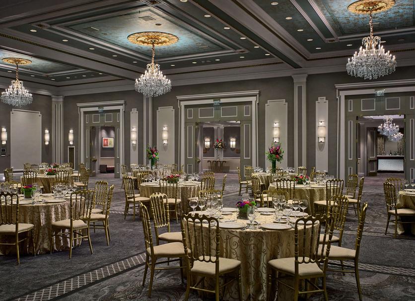 Banquet hall Photo