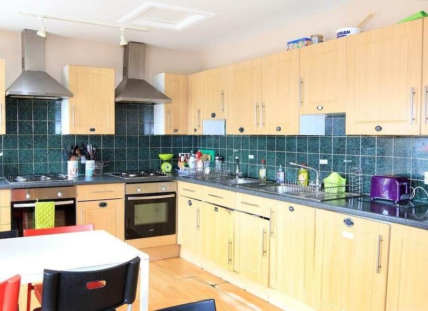 Kitchen Photo