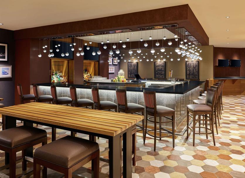 Bar Photo