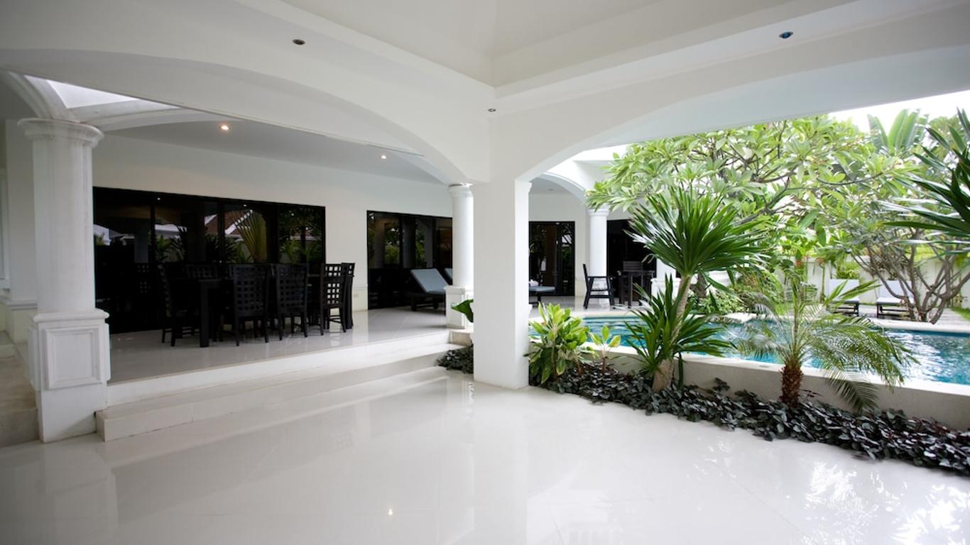 Palm Grove Resort