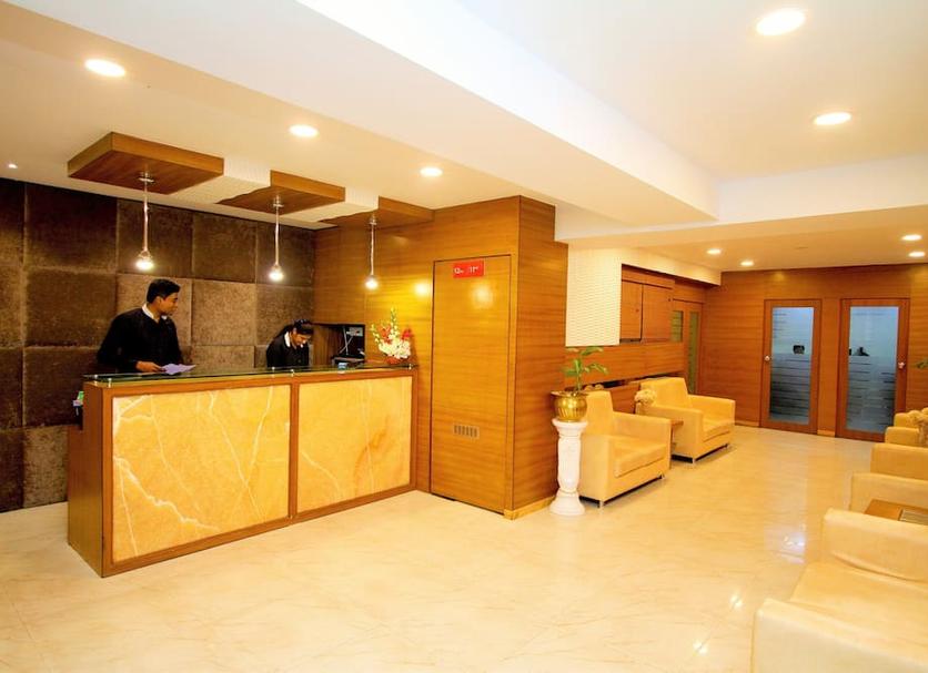 Front desk Photo