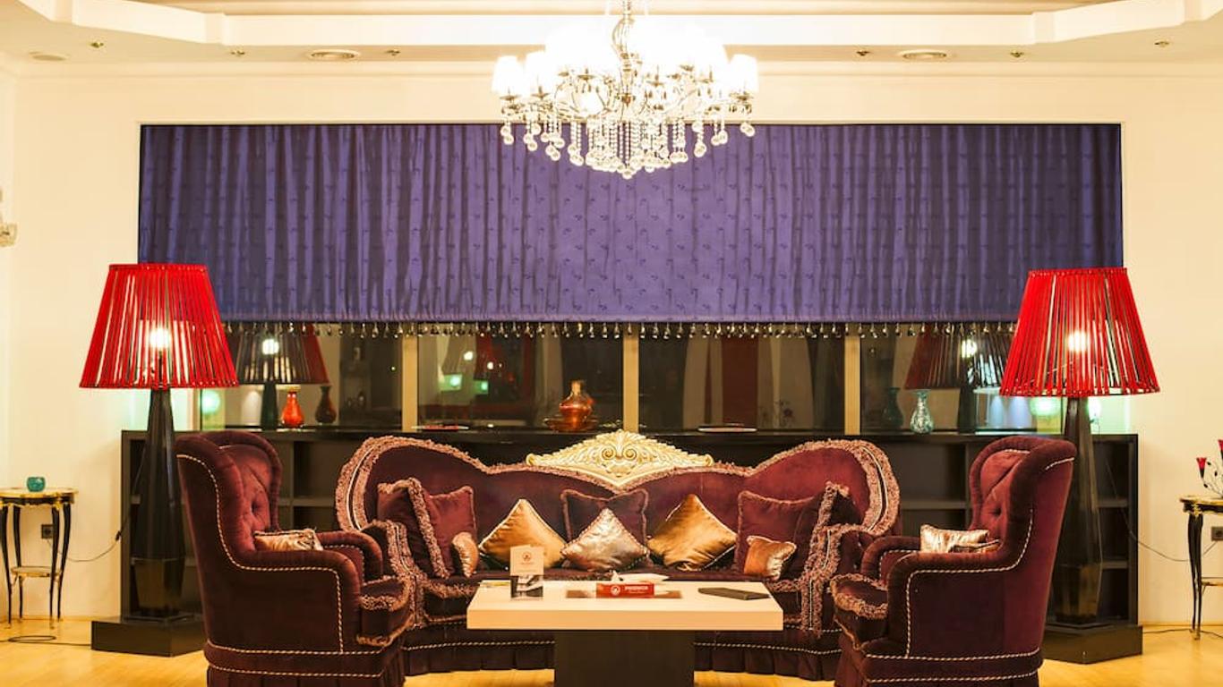 Phoenicia Express Hotel